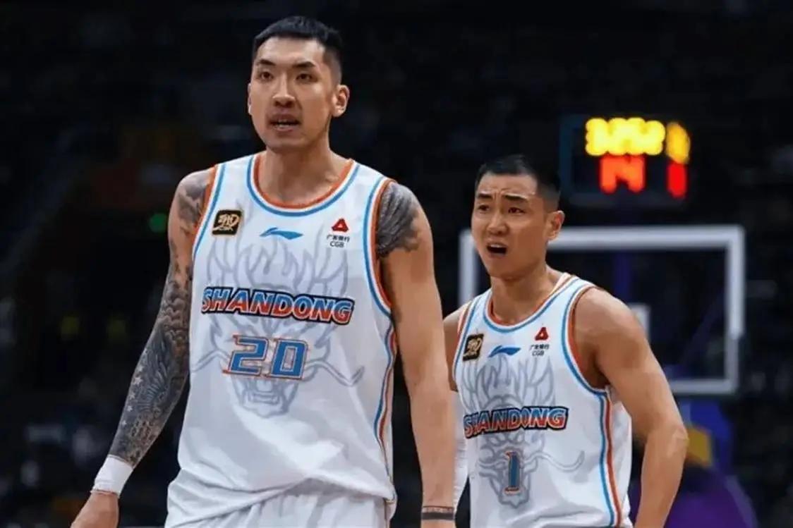 乌法115k欧元买断阿加波夫，结束租借正式加盟