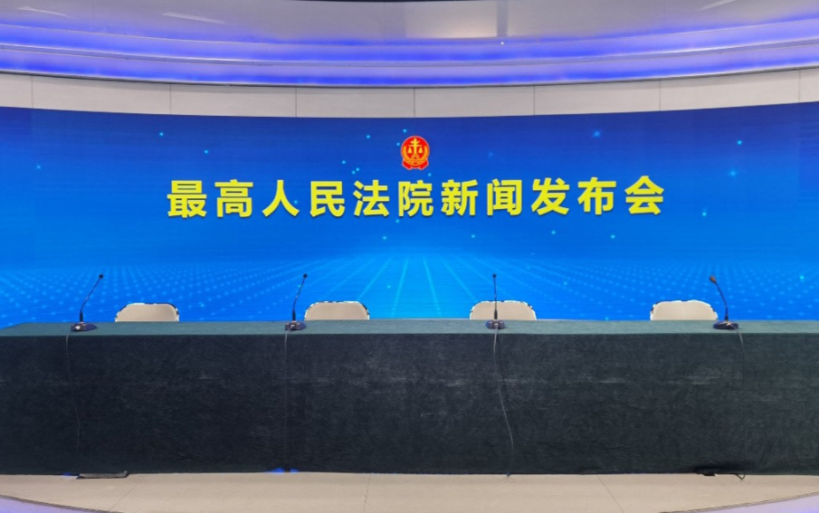 西蒙尼盛赞阿尔瓦雷斯，马竞欲以其为核心建队