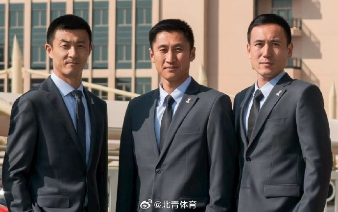 FMVP从未申请交易，却被送走！尴尬！刚喷完恩比德，就成队友！