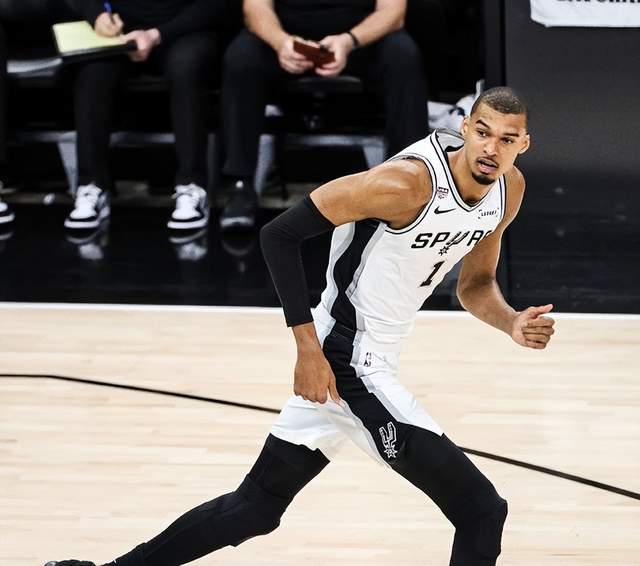 ESPN排灰熊26位被指低估