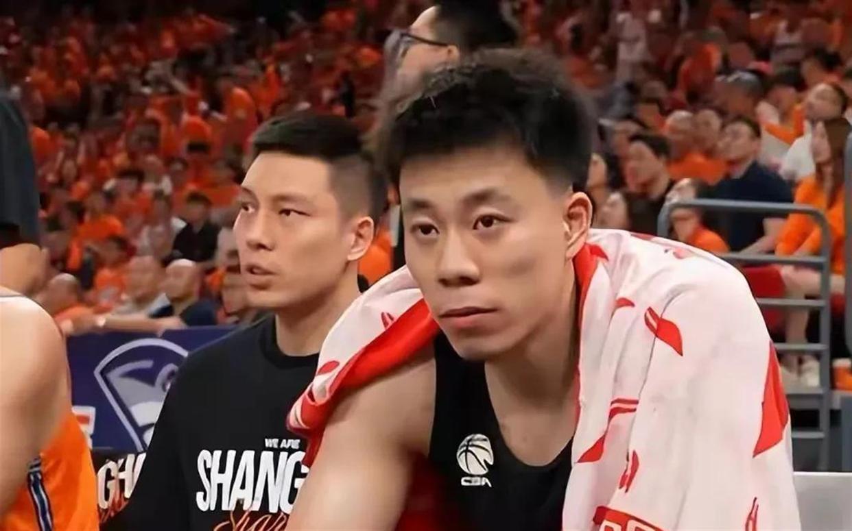 布伦森当选FMVP 尼克斯53年首冠