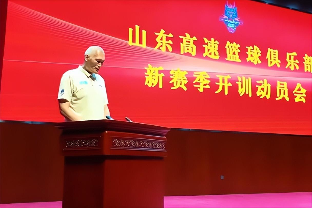 U17男篮虐委内瑞拉！张懿赵杰+2将齐爆，多人贡献，吕飞燕下替补