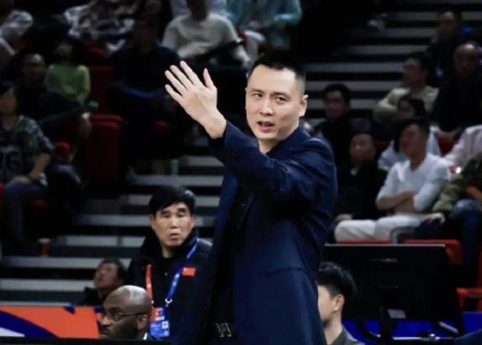 布朗直播致敬尼克斯后豪言:你们还没看见最强的我