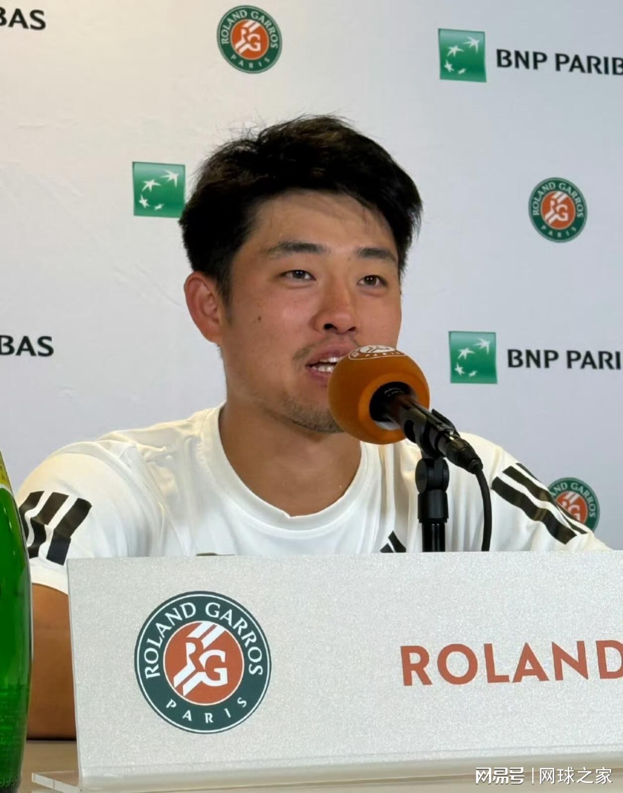 爆了!爆了!文班5年3亿!福克斯离队去尼克斯庆祝!
