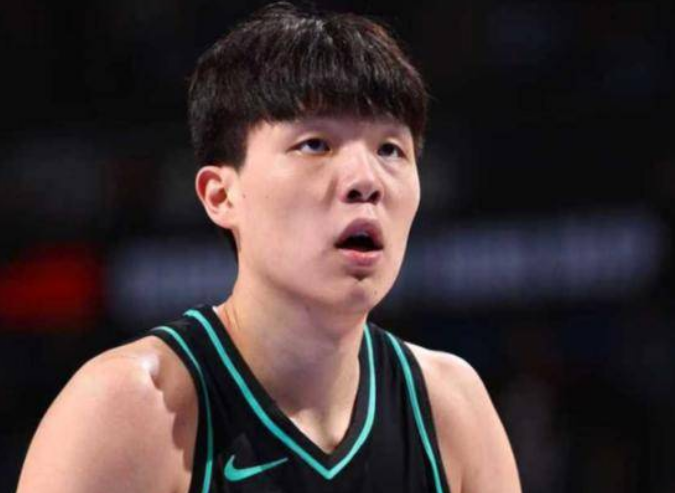 4年1.78亿，小里子顶薪篮网？12队疯抢詹姆斯，湖人真的太难了！