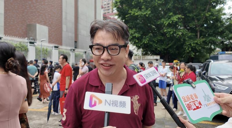 詹姆斯还是那么受欢迎!富保罗:有10