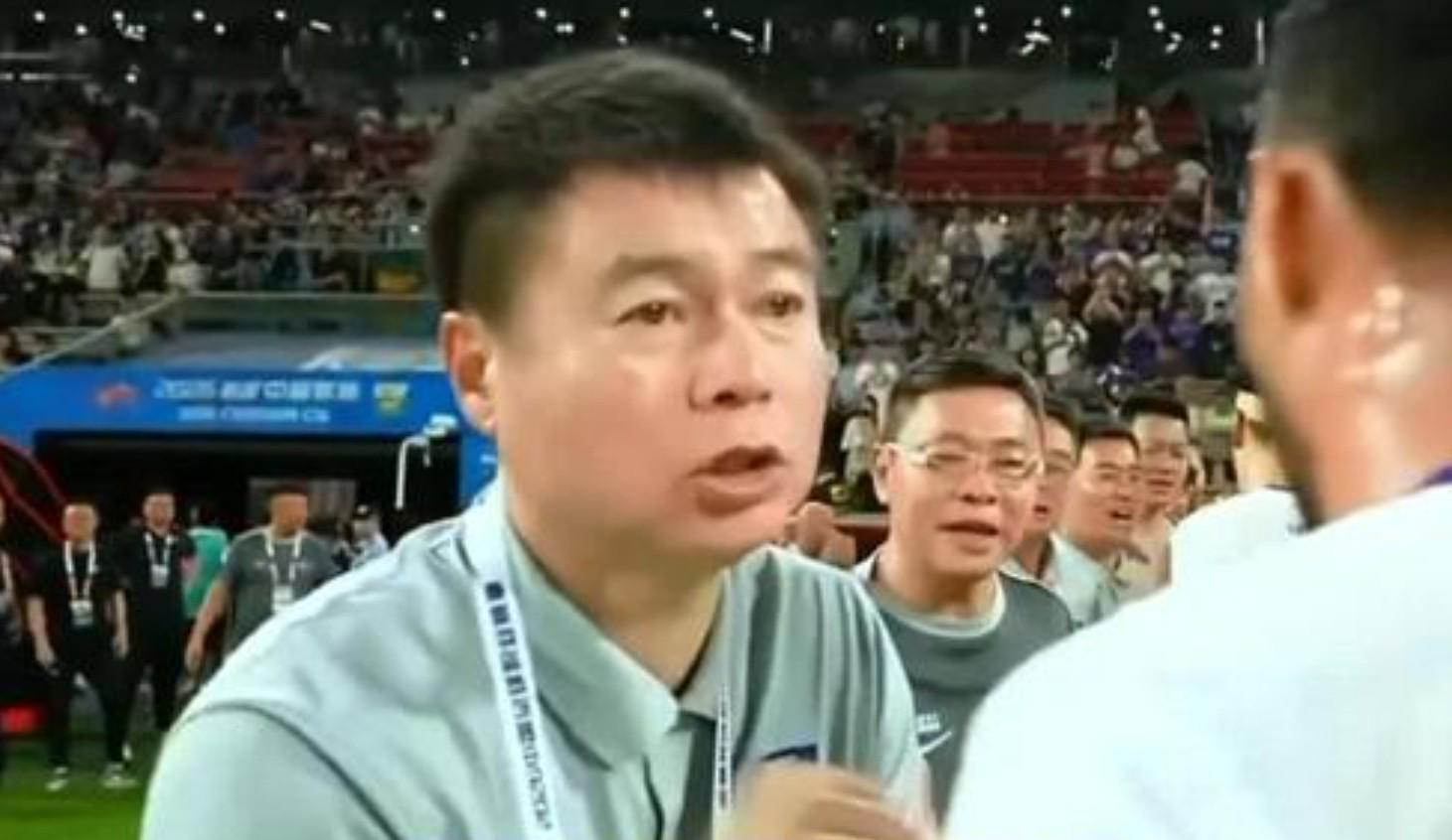 尼克斯27年史（一）：99年打总决赛的尼克斯为何三年就沦为鱼腩