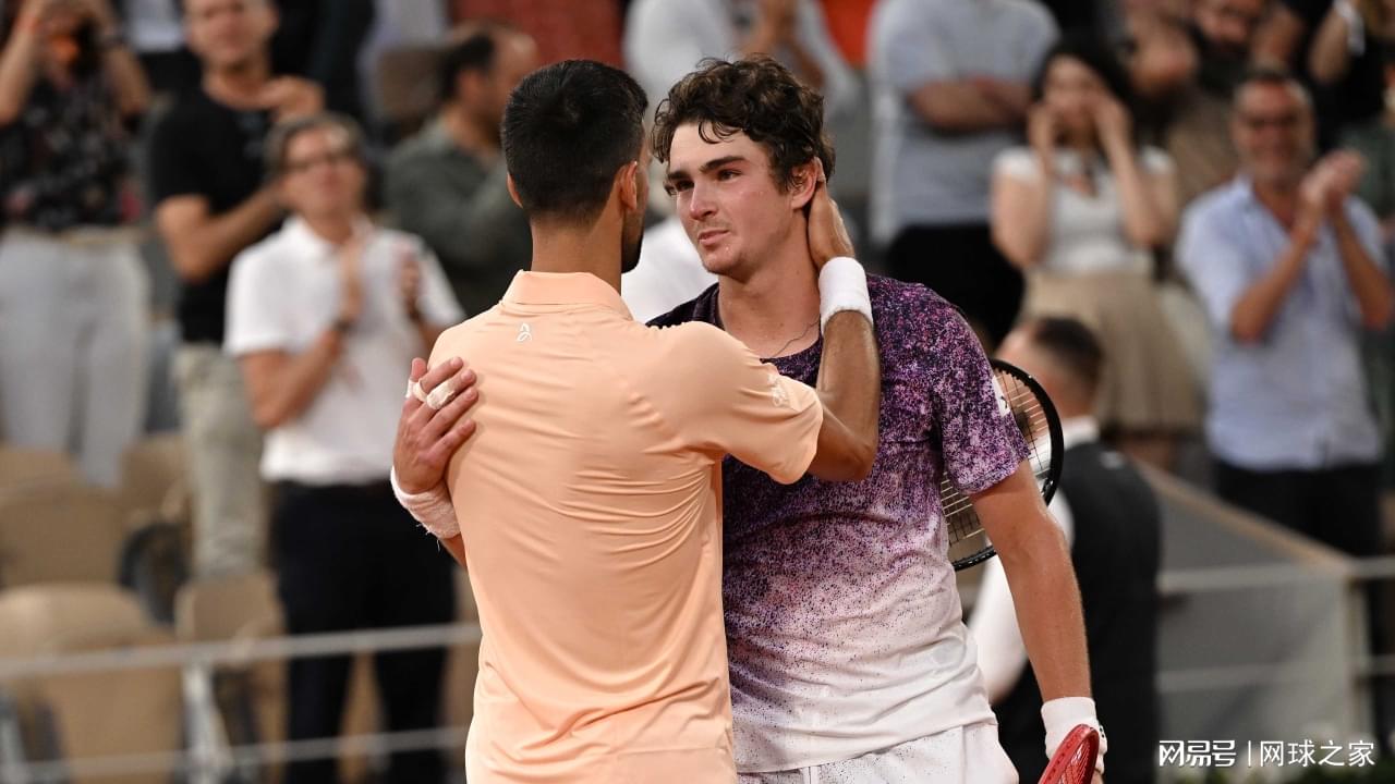ESPN：马刺大概率留下福克斯