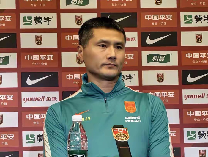 乌法115k欧元买断阿加波夫，结束租借正式加盟
