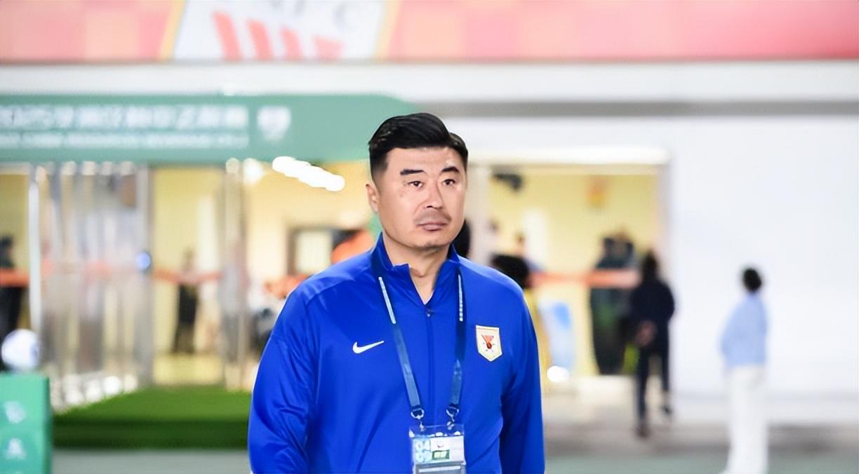 世界杯：华裔前锋梅开二度 雷扎伊扬传射建功 伊朗2