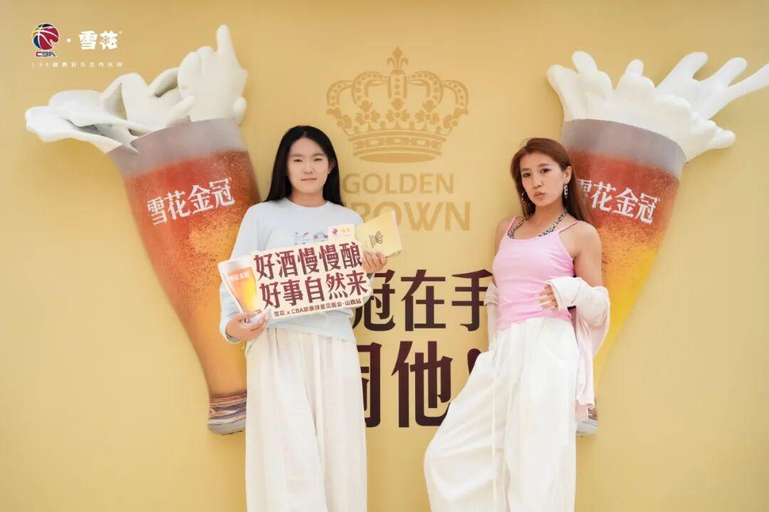 每体:亚马尔两助攻回应嘘声,费尔明拥抱祖母成温情一幕